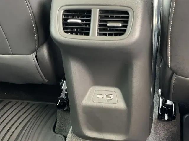 2023 Buick Envision Essence AWD