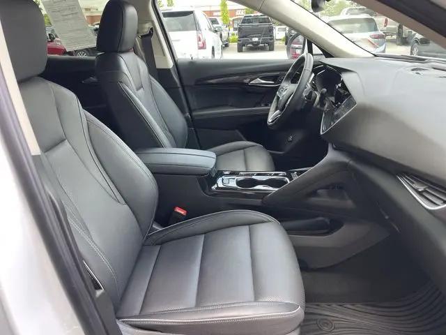 2023 Buick Envision Essence AWD