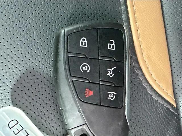 2024 GMC Yukon 4WD AT4
