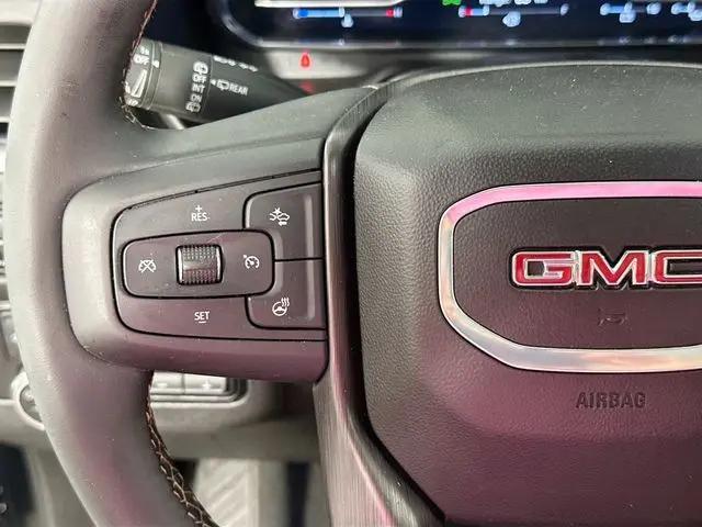 2024 GMC Yukon 4WD AT4