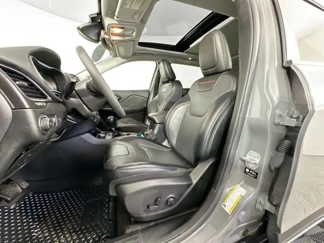 2022 Jeep Cherokee Trailhawk 4x4