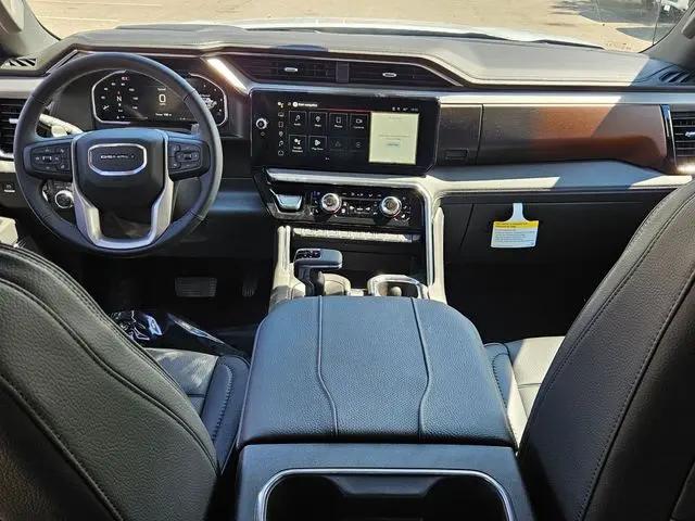 2026 GMC Sierra 1500 Crew Cab, Short Bed, Denali, 4WD