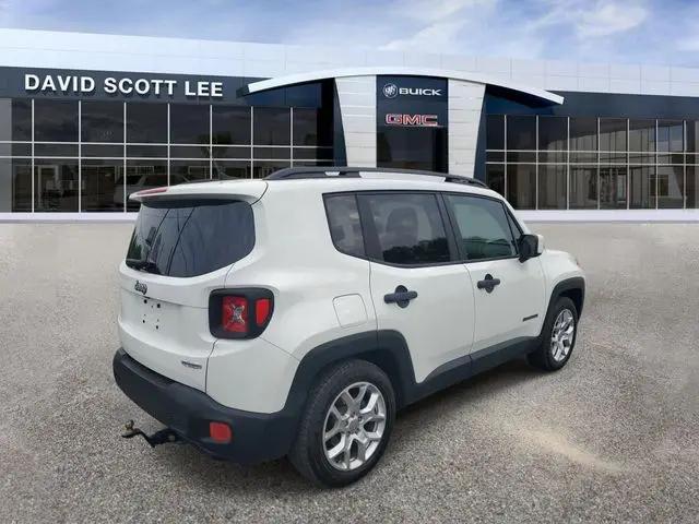 2017 Jeep Renegade Latitude FWD