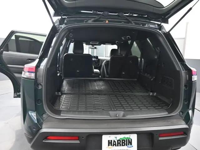 2024 Nissan Pathfinder Rock Creek 4WD