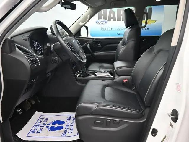 2024 INFINITI QX80 LUXE