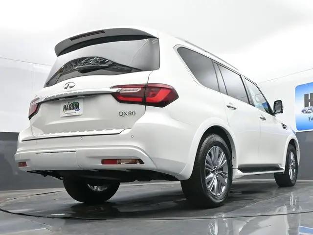 2024 INFINITI QX80 LUXE