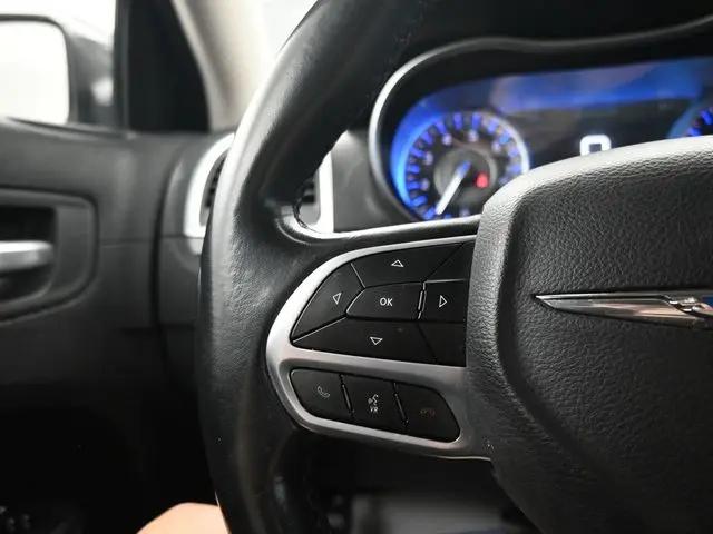 2019 Chrysler 300 Touring