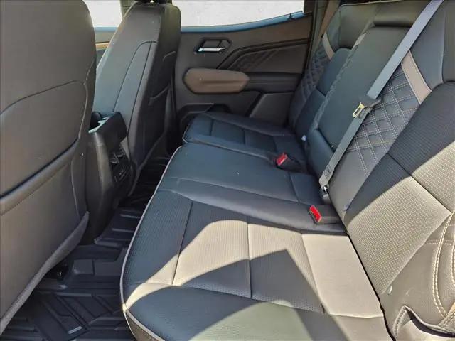 2026 GMC Canyon Denali, 4WD