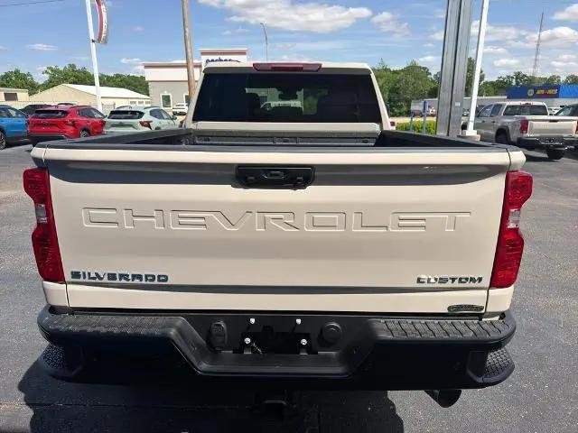 2026 Chevrolet Silverado 2500HD Crew Cab, Standard Bed, WT, 4WD