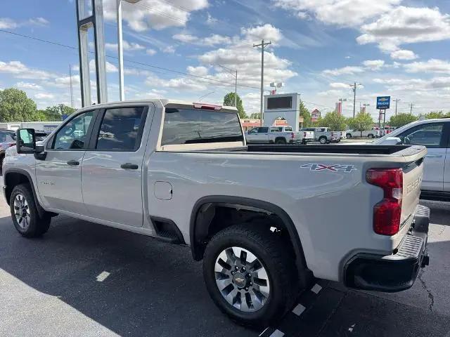 2026 Chevrolet Silverado 2500HD Crew Cab, Standard Bed, WT, 4WD