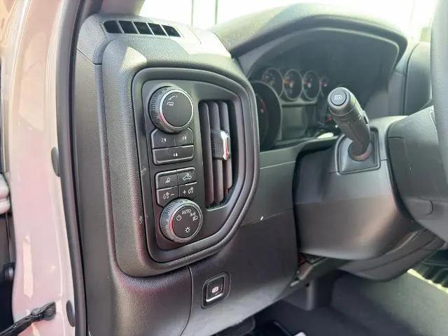 2026 Chevrolet Silverado 2500HD Crew Cab, Standard Bed, WT, 4WD