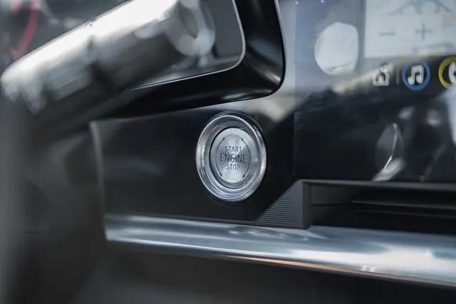 2023 Chevrolet Corvette Stingray RWD Coupe 2LT