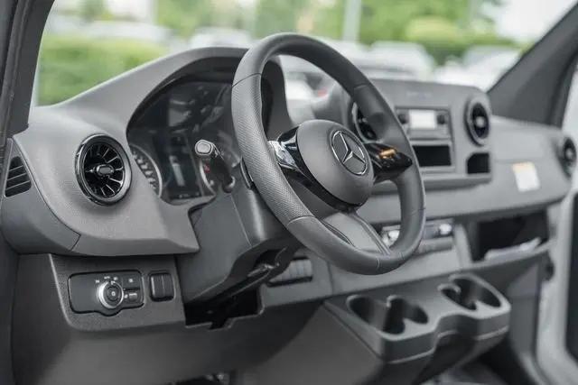2026 Mercedes-Benz Sprinter 2500 Standard Roof 4-Cyl Diesel