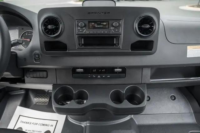 2026 Mercedes-Benz Sprinter 2500 Standard Roof 4-Cyl Diesel