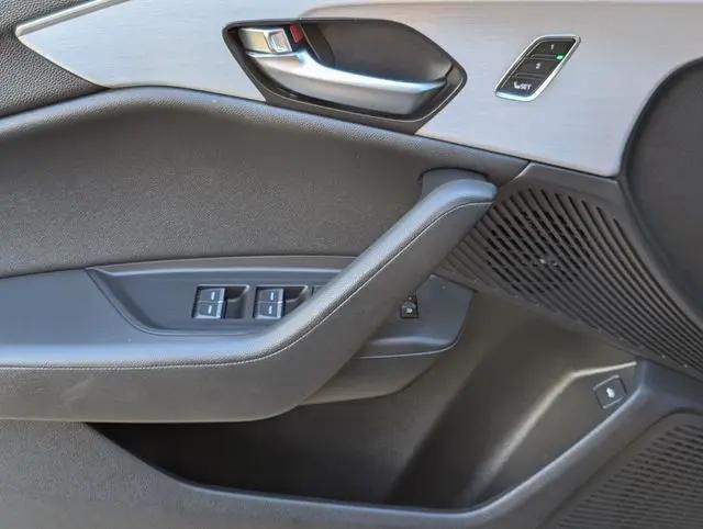 2023 Acura TLX Standard