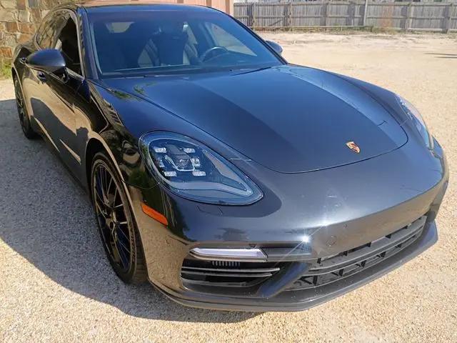 2017 Porsche Panamera Turbo