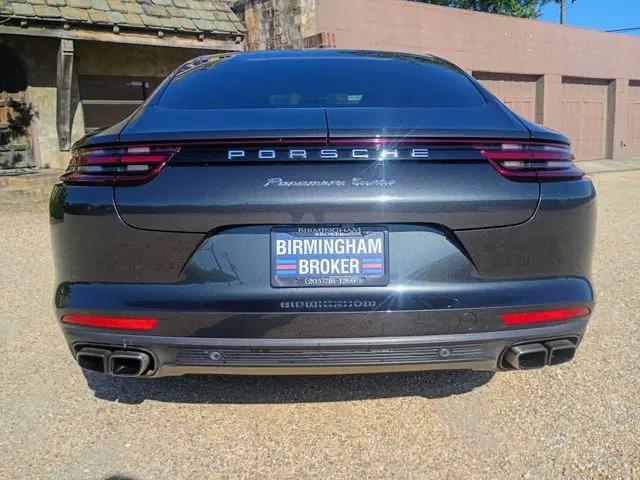 2017 Porsche Panamera Turbo