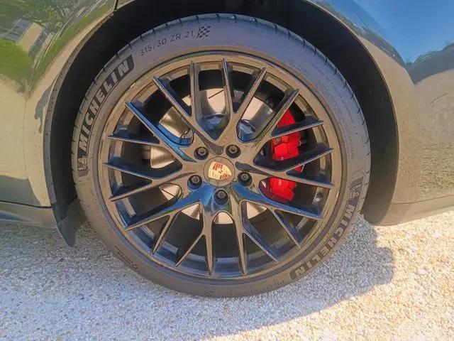 2017 Porsche Panamera Turbo