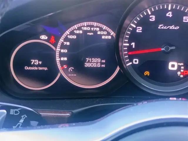 2017 Porsche Panamera Turbo