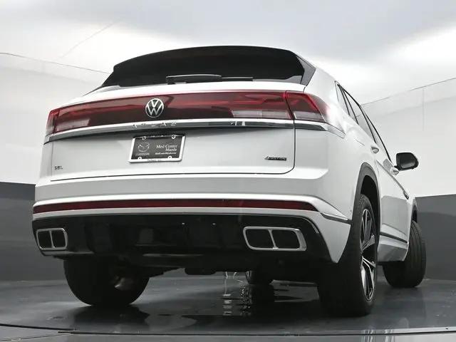 2025 Volkswagen Atlas Cross Sport 2.0T SEL Premium R-Line