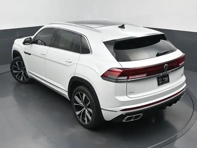 2025 Volkswagen Atlas Cross Sport 2.0T SEL Premium R-Line