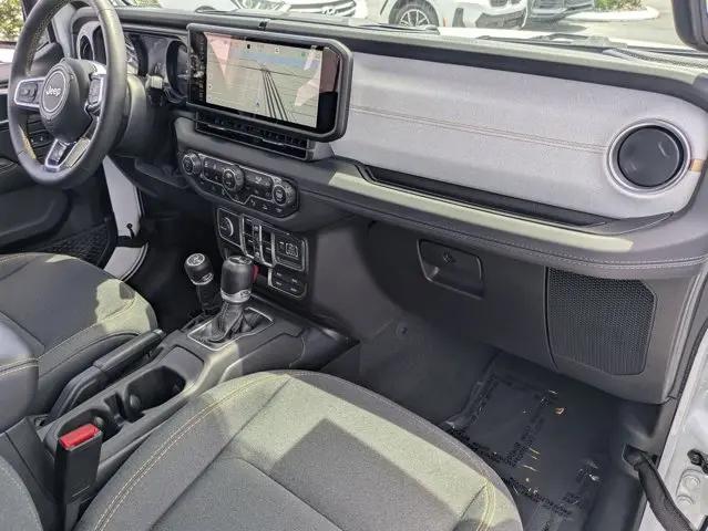 2024 Jeep Wrangler 4xe Sahara 4xe