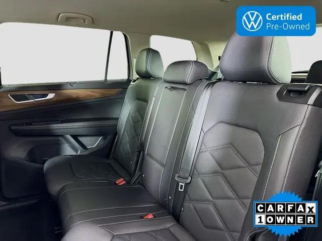 2025 Volkswagen Atlas 2.0T SE w/Technology