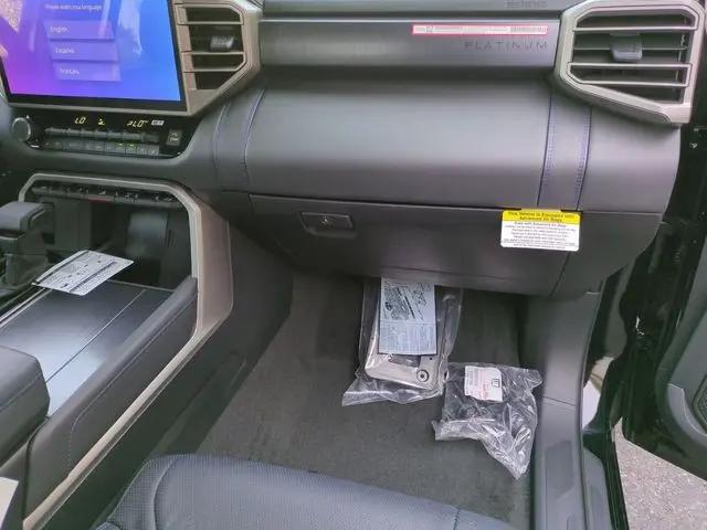 2026 Toyota Tundra Platinum CrewMax 5.5' Bed