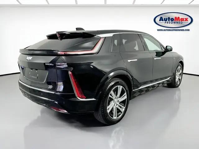2024 Cadillac iQ Tech w/1SA