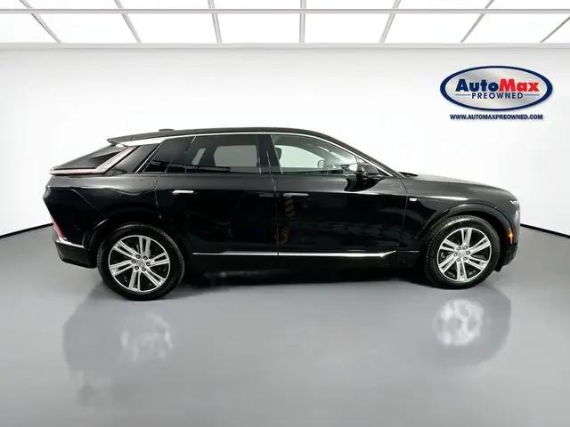 2024 Cadillac iQ Tech w/1SA