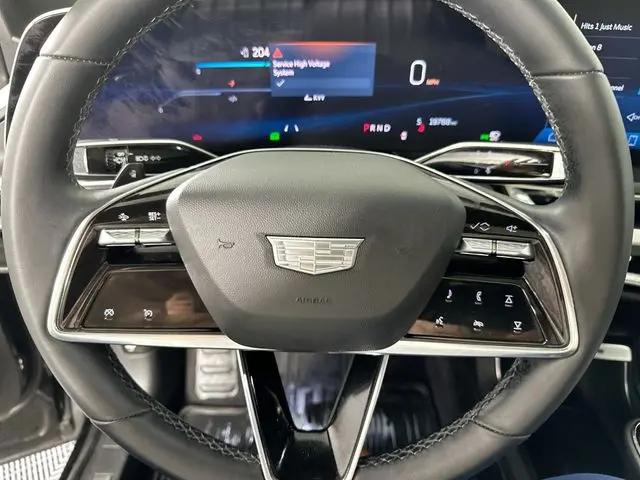 2024 Cadillac iQ Tech w/1SA