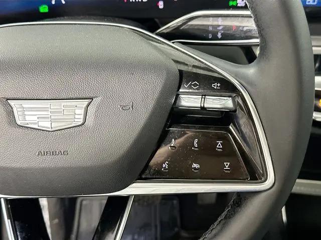 2024 Cadillac iQ Tech w/1SA