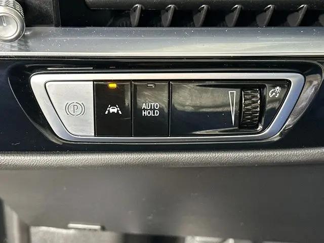2024 Cadillac iQ Tech w/1SA