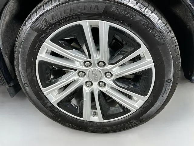 2024 Cadillac iQ Tech w/1SA