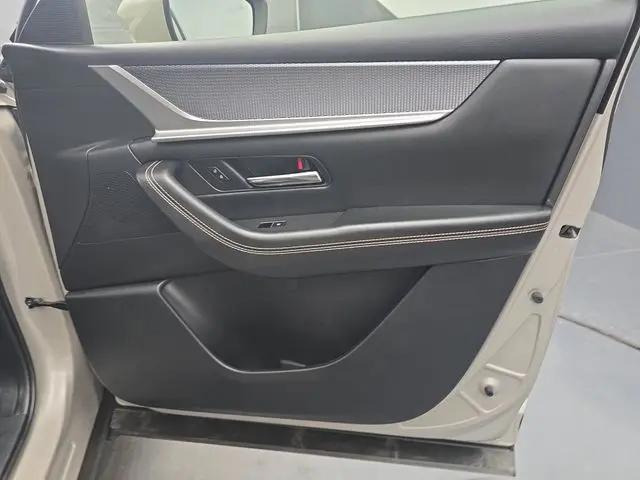 2024 Mazda X-90 3.3 Turbo Preferred Plus