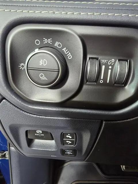 2024 Ram 1500 Limited Crew Cab 4x4 5'7" Box