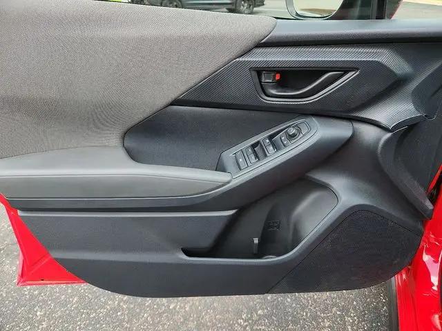 2025 Subaru Crosstrek 2.0i