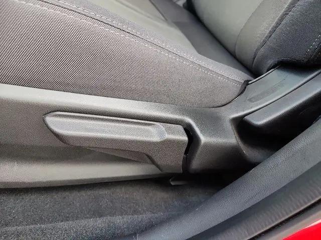 2025 Subaru Crosstrek 2.0i