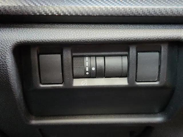 2025 Subaru Crosstrek 2.0i