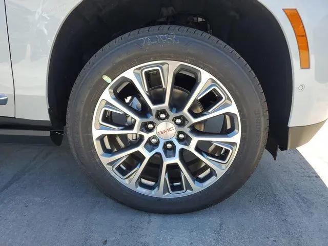 2026 GMC Yukon XL 4WD Denali