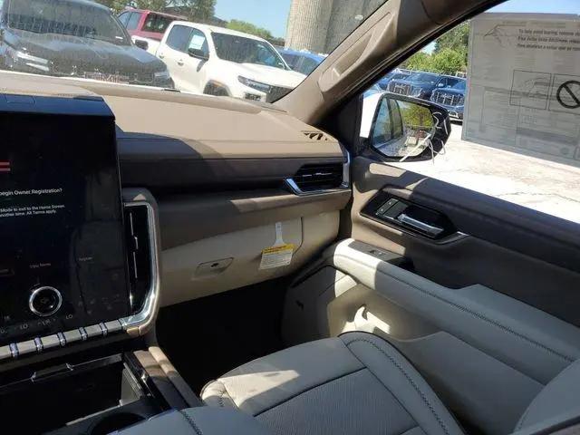2026 GMC Yukon XL 4WD Denali