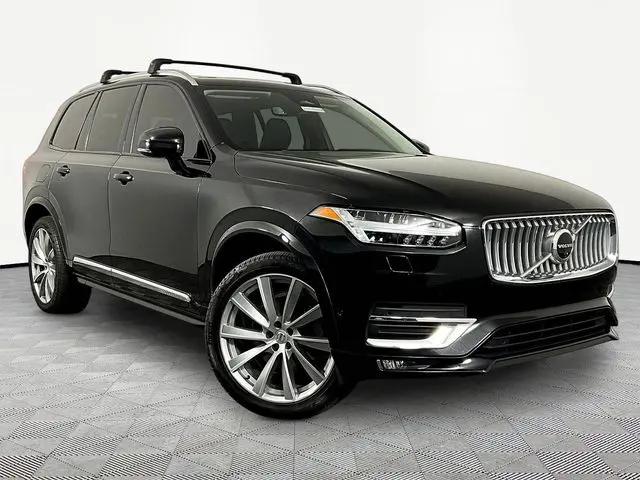 2023 Volvo XC90 B6 Plus 7-Seater