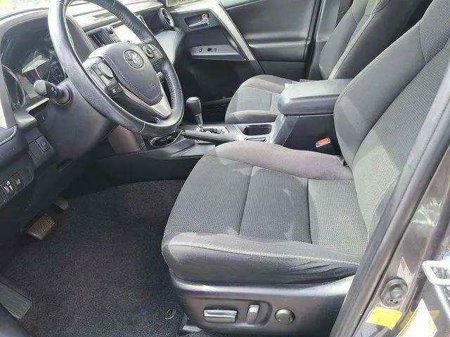 2018 Toyota RAV4 Hybrid XLE