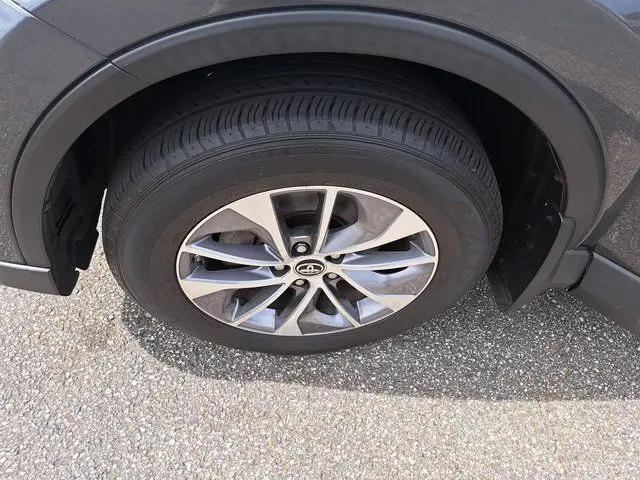 2018 Toyota RAV4 Hybrid XLE