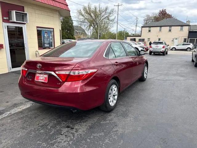 2017 Toyota Camry LE