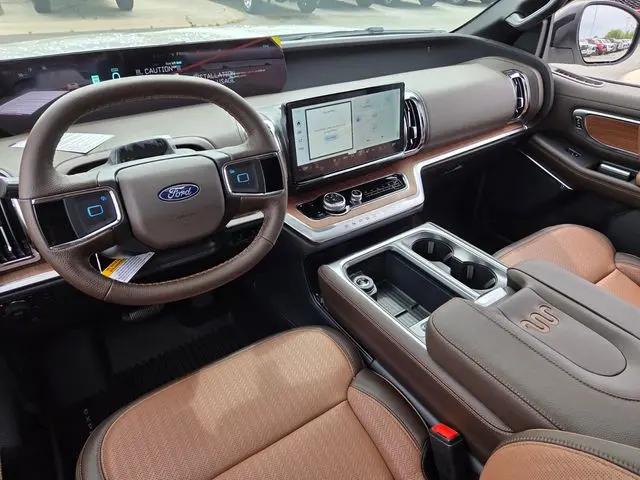 2026 Ford Expedition King Ranch