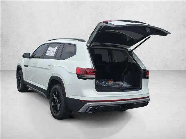 2026 Volkswagen Atlas Peak Edition
