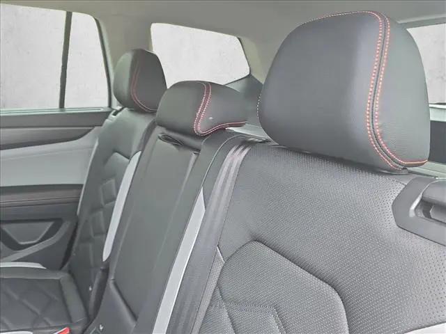 2026 Volkswagen Atlas Peak Edition