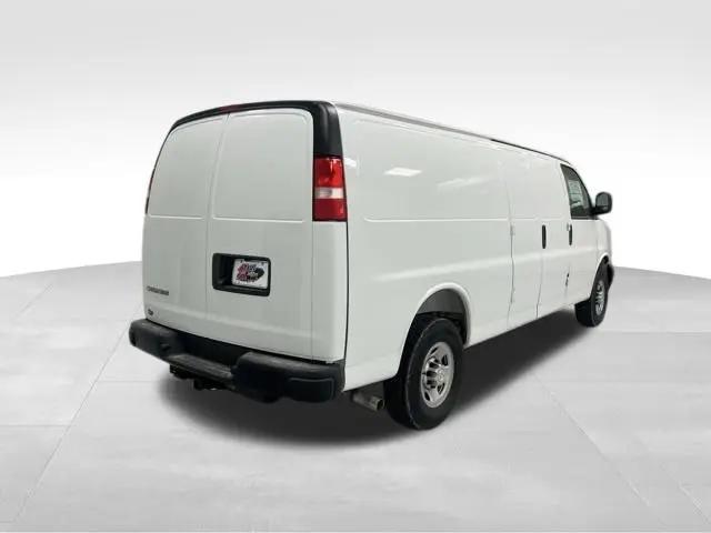 2026 Chevrolet Express Cargo Van 2500 Extended Wheelbase, WT, RWD