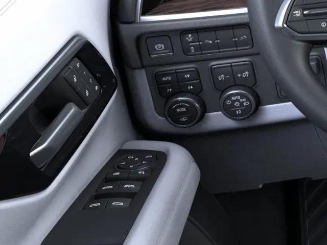 2026 Chevrolet Suburban Premier, 4WD